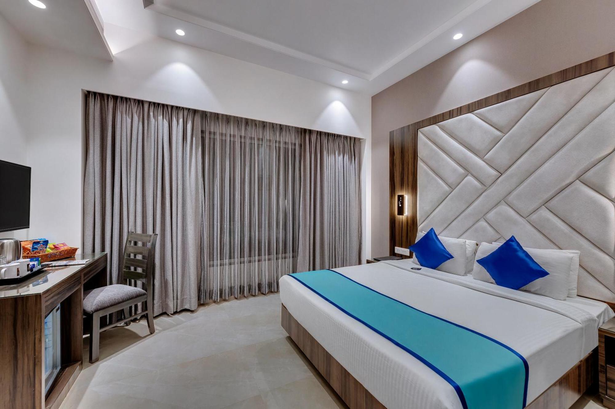 Hotel Suba Star Ahmedabad Exterior foto