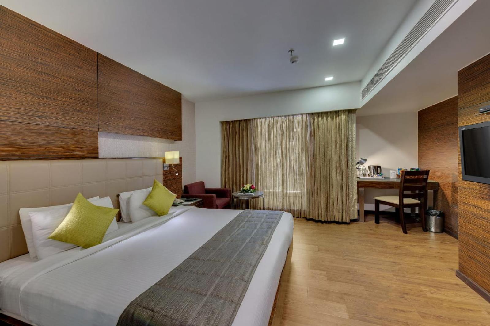 Hotel Suba Star Ahmedabad Exterior foto